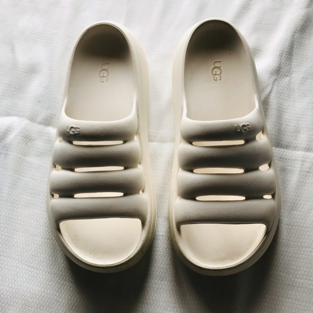 UGG White Slide Sandals - Picture 3 of 9